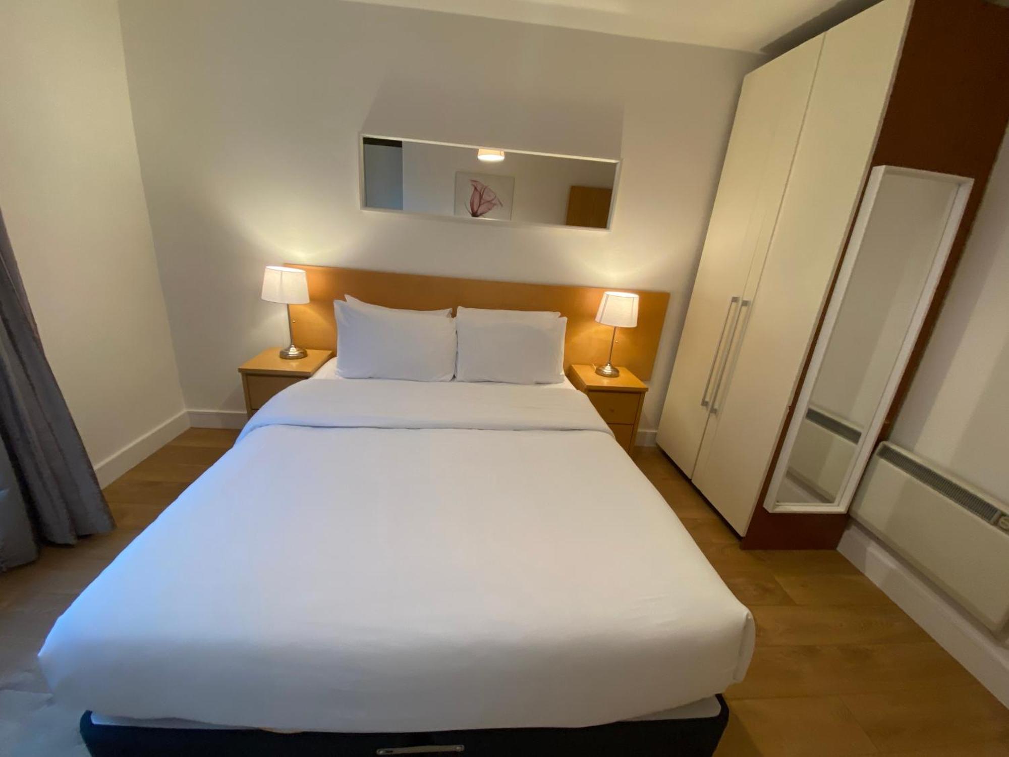 Parnell Corner Apartments Дъблин Екстериор снимка