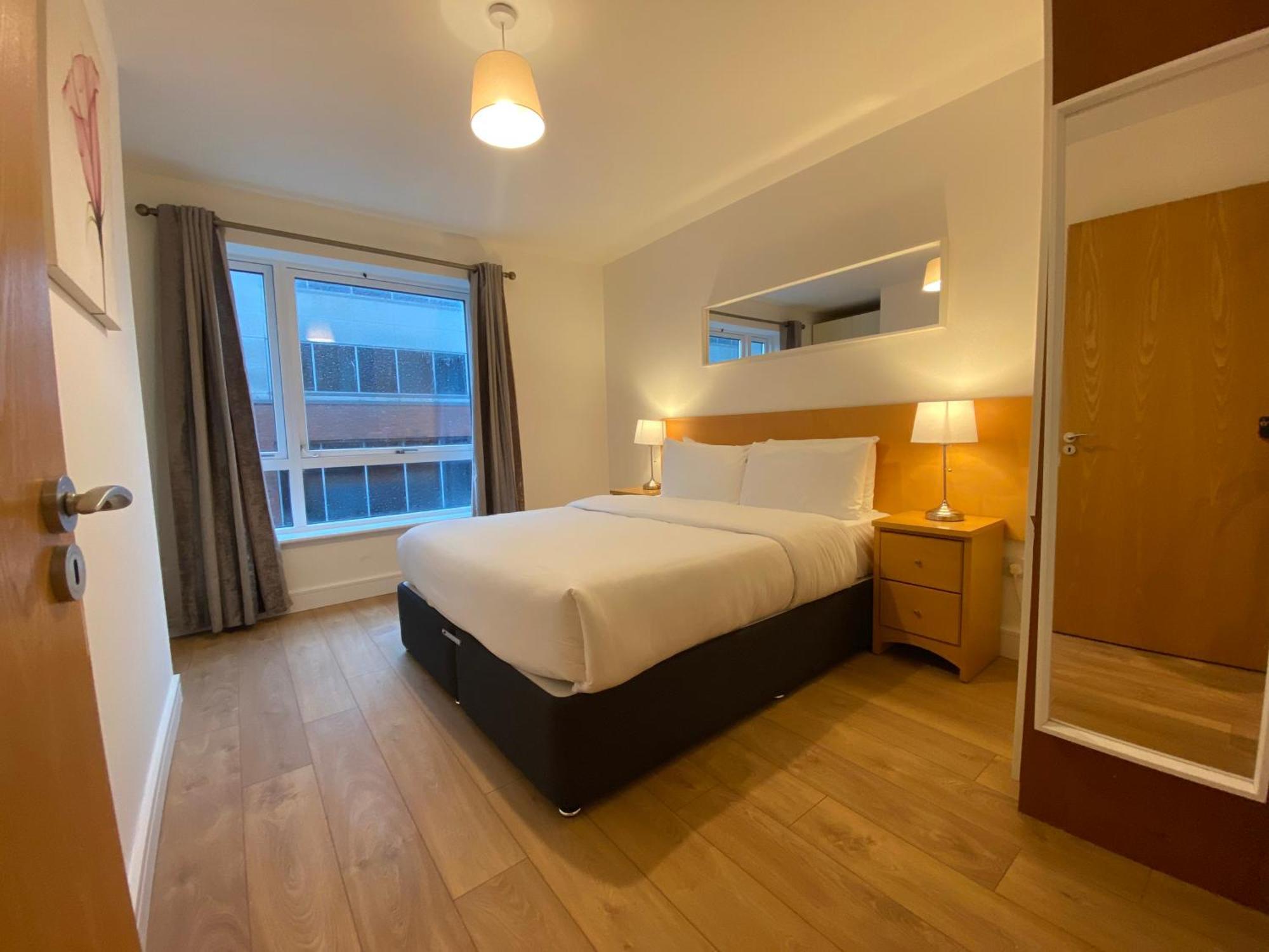 Parnell Corner Apartments Дъблин Екстериор снимка